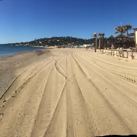 Cote D'asoet Lägenhetshotell 4*